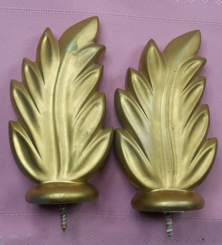 Acabados de barra de cortina para cortinas para varilla de 1,5” - Atornillable - Acabado dorado mate - Imagen 4 de 4