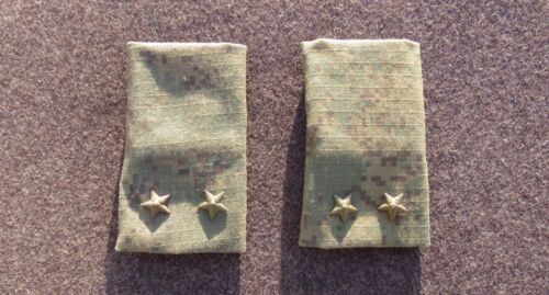 Original-Authentic Russian Lieutenant shoulder straps #2