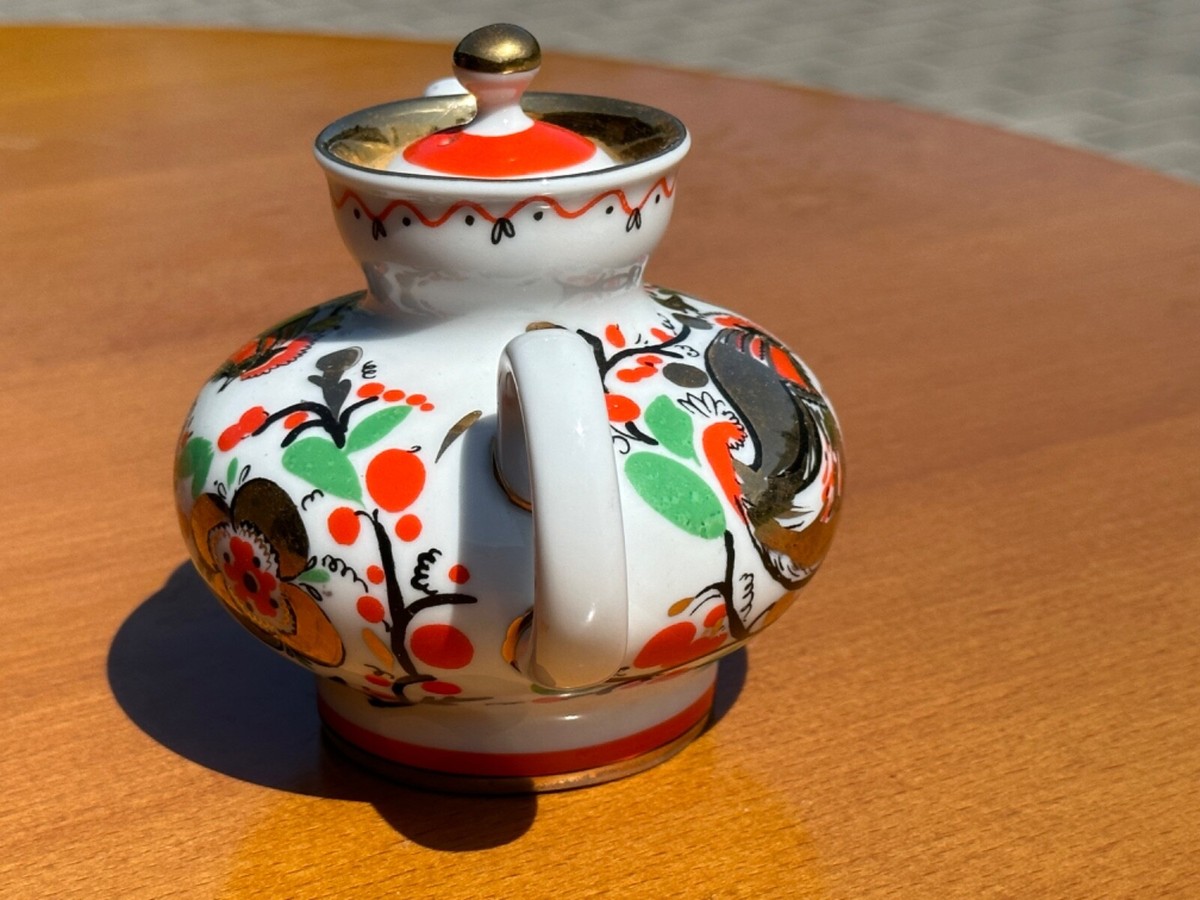 1970's USSR Russia LFZ Lomonosov Factory Porcelain Teapot