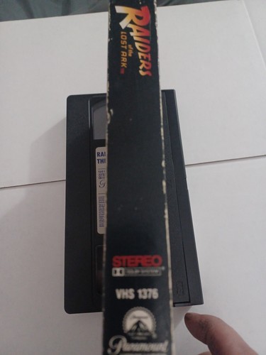 Paramount Indiana Jones and the Raiders of the Lost Ark VHS Tape - Picture 5 of 7