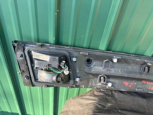 INFINITI I30 TAIL LIGHT PANEL ASSEMBLY OEM 1996-1997 - Picture 6 of 24