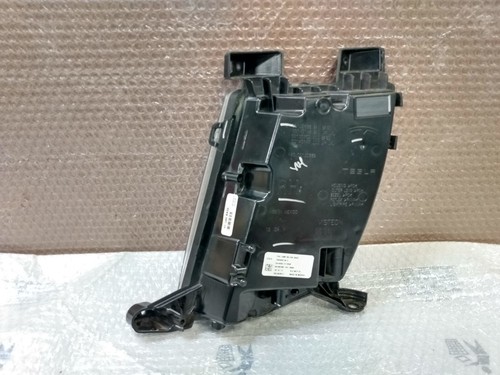 Tesla Model S 2012-2020 luz antiniebla LED derecha pasajero negro 1005996-00-E fabricante de equipos originales - Imagen 3 de 18