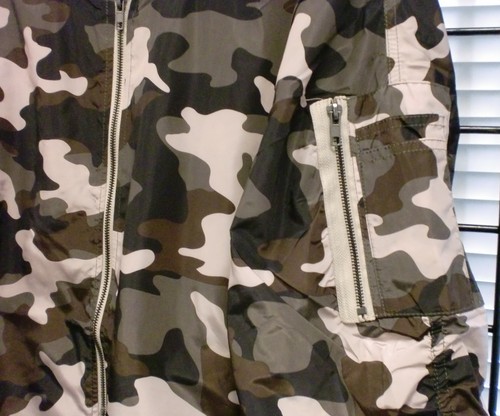 Elwood Mens Lightweight Zipper front Camouflage Extended Bomber Jacket - Picture 2 of 3