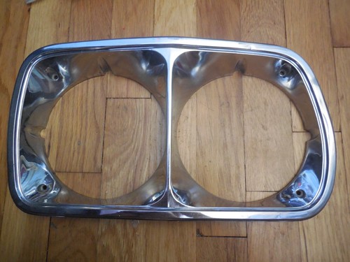 NOS 1973-1976 Ford Torino Headlight Bezel LH D3OB-13064 - Bild 1 von 2