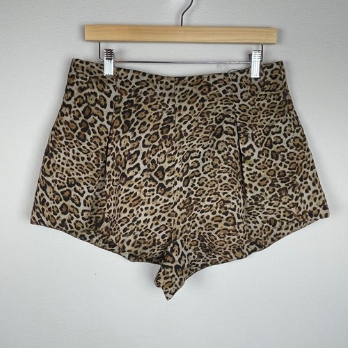 Zara Women's Leopard Print High-Rise Pleated Shorts L – Back Zip Closure - Picture 1 of 7