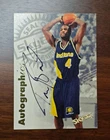 1997-98 Skybox Premium Autographics Travis Best Auto V