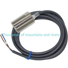 Brand New in Box Omron E2E-X18MF2-M1-Z Photoelectric Switch