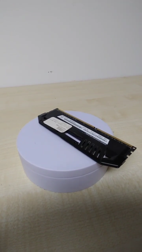 8GB Corsair Vengeance PRO CM3X8GA2133C11Y4-001 2133MHz RAM - Video 1 of 1