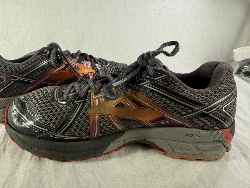 Brooks Adrenaline GTS 17 1202311 MULTI COLOR RUNNING SNEAKERS WOMENS SIZE 11B WW - Image 3 of 4