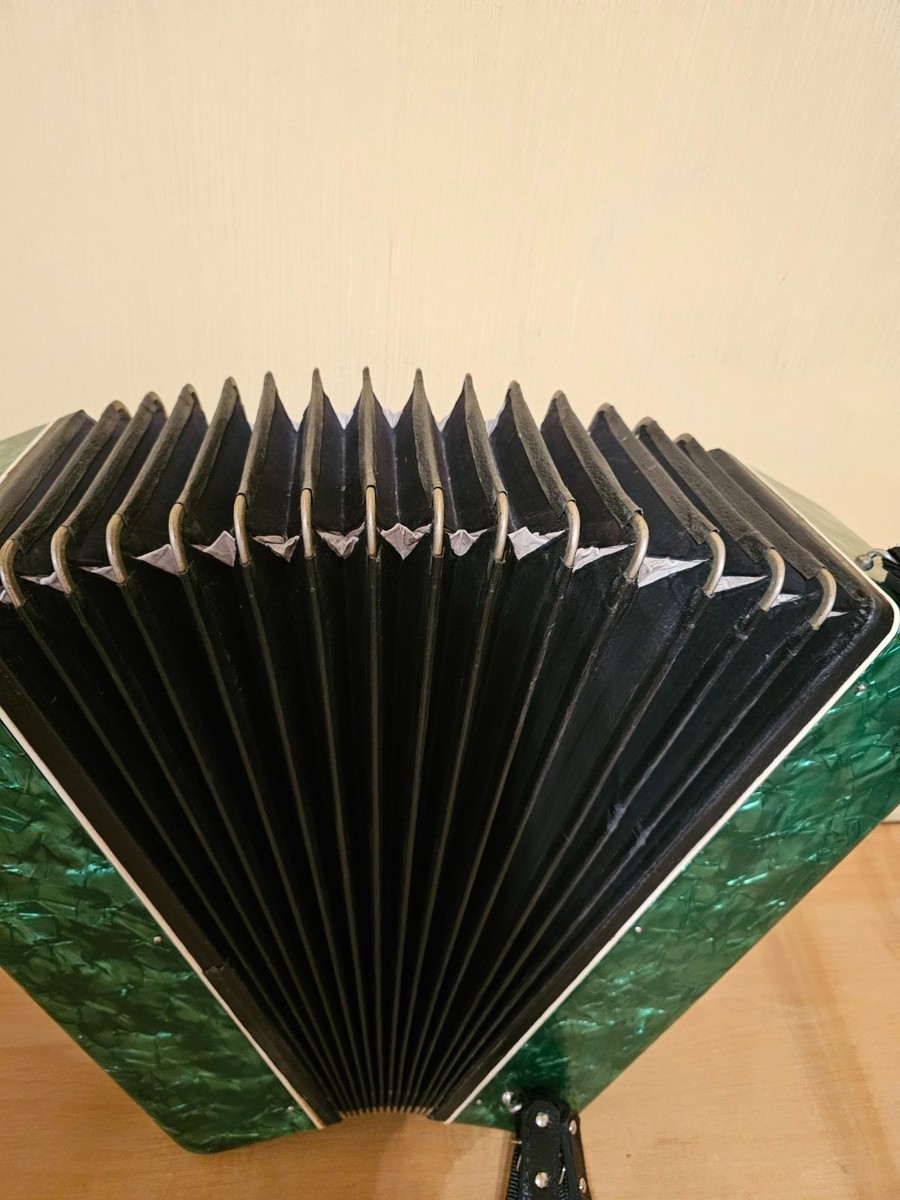 Oriq rus ayollar porno