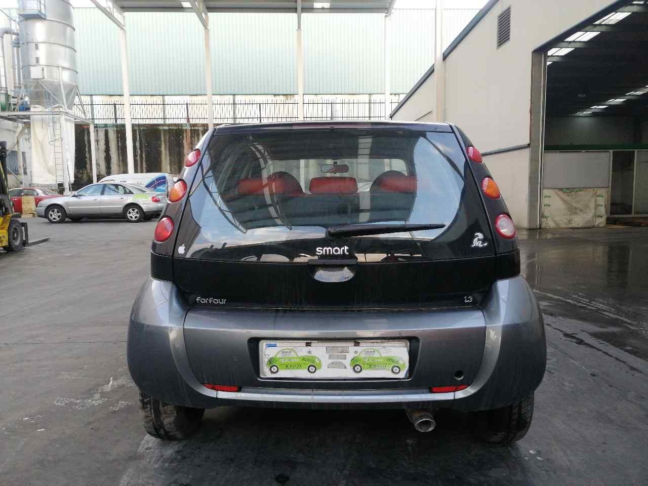 Foto 10 di 10