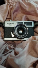 Mamiya 135 EE Rangefinder 35mm SLR Film Camera Body F2.8 38mm Lens