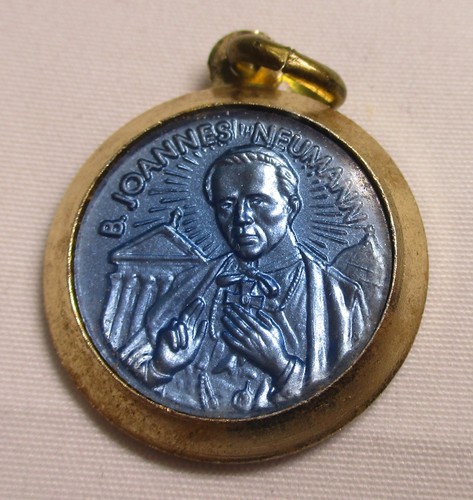 Saint St John Neumann Oro Azul Esmalte Reliquia Niños Enfermos Patrón Italia - Imagen 1 de 2