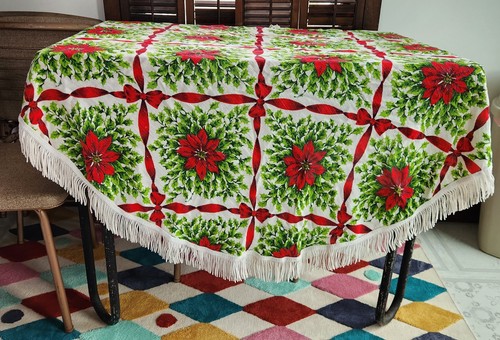 Vtg Round Tablecloth Poinsettias Red Ribbon Fringe Kitschy Christmas Holiday 54" - Picture 2 of 6