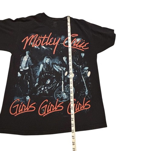 Hanes Motley Crue Girls Girls Girls T-Shirt 2012 Size Medium Retro Classic Rock - Picture 10 of 10