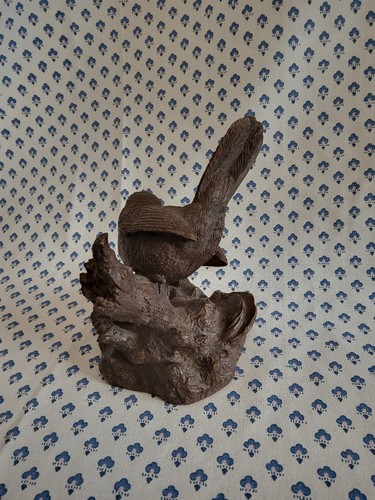 Rare Vintage Bronze/ Bronze Resin Bird Blackbird Thrush Finch? Signed Figurine - Picture 6 of 17