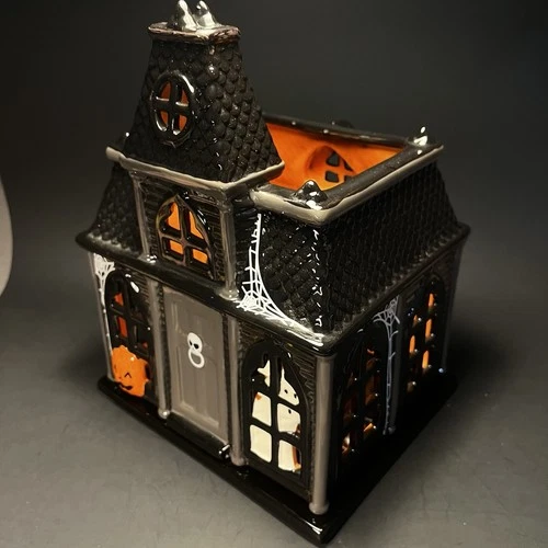 Bath And Body Works 2010 Slatkin & Co Halloween Haunted House Candle Luminary image 4