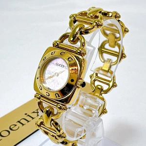 Montre GUCCI 6400L Quartz Coque Or Cadran Blanc Acier Inoxydable Fonctionne Envoi Rapide