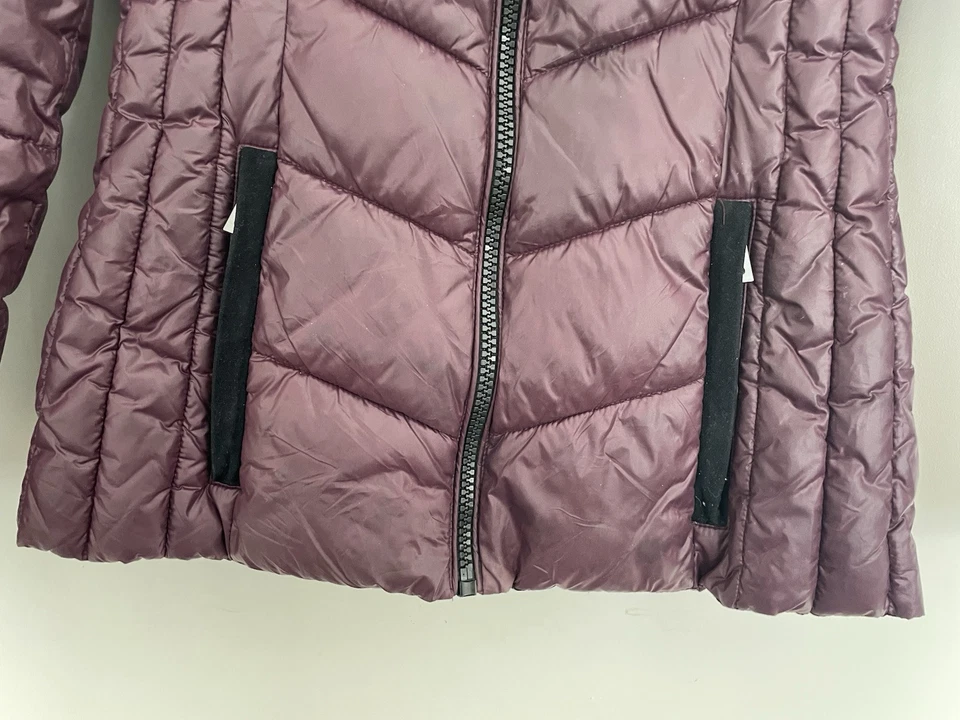 Chaqueta para mujer INC International Concepts de nailon forrada de poliéster granate XS Foto 3 de 4