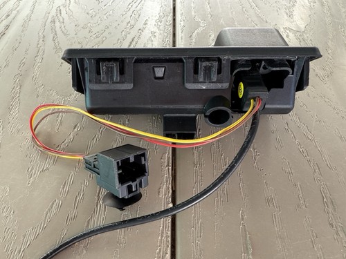 2019-2024 Volkswagen Jetta Rear Camera Trunk Latch Button OEM - Bild 3 von 11