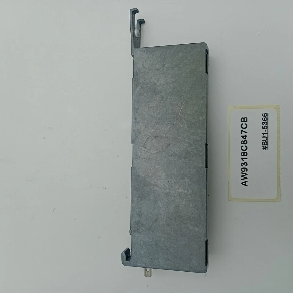 Receptor amplificador antena Jaguar XJ 2010-2015 AW9318C847CB Foto 2 de 4