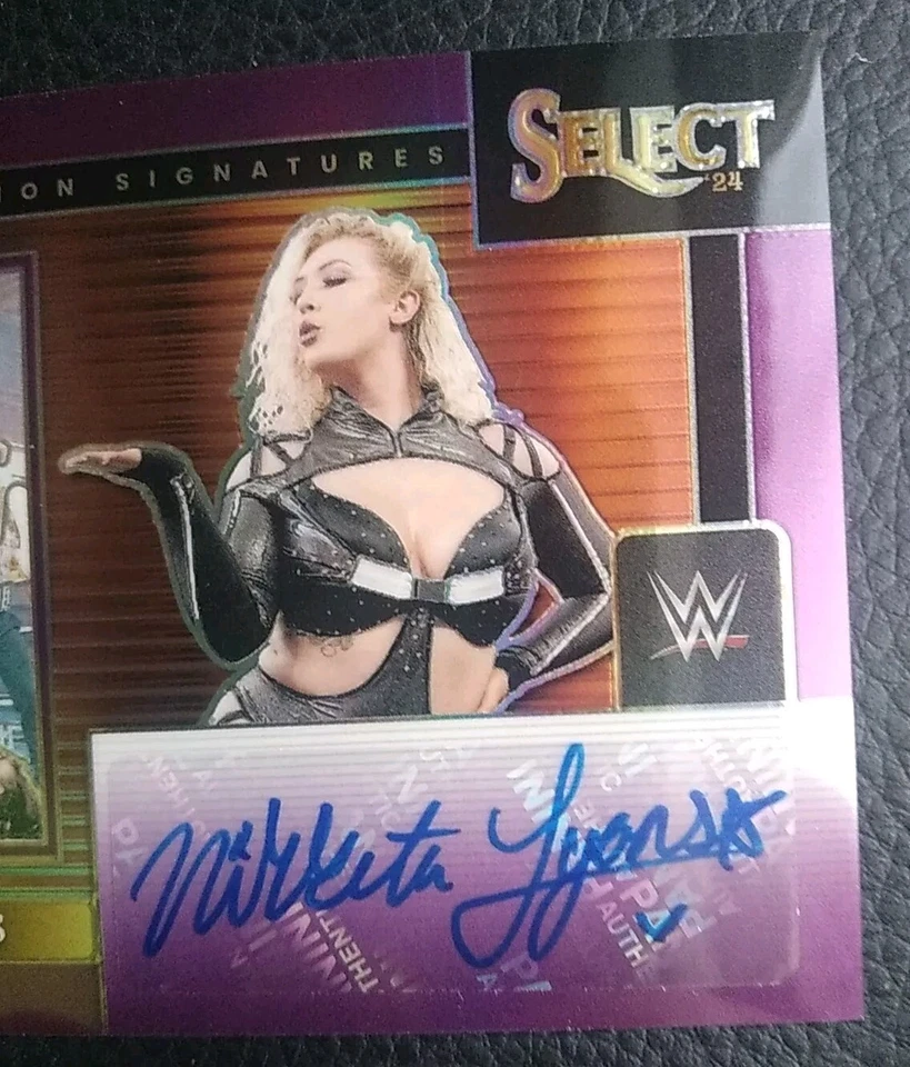 2024 WWE Select Nikkita Lyons Purple Ringside Action Auto /35 - Image 2 of 4