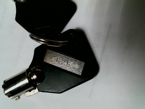 Homak serie F, H, K (2 tasti testa nera) per casseforti pistola e cassette degli attrezzi chiave - Foto 5 di 95