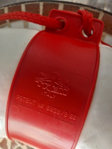 Alter Rettungsring Weiß/Rot Orka 40cm Innen 65cm Aussen - Bild 5 von 6