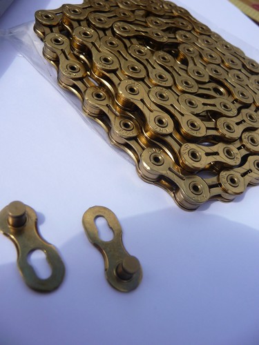 KMC Chain X10-SL Super Light 253g Gold Silver 10 Speed Road MTB Chain X10SL - Picture 9 of 15