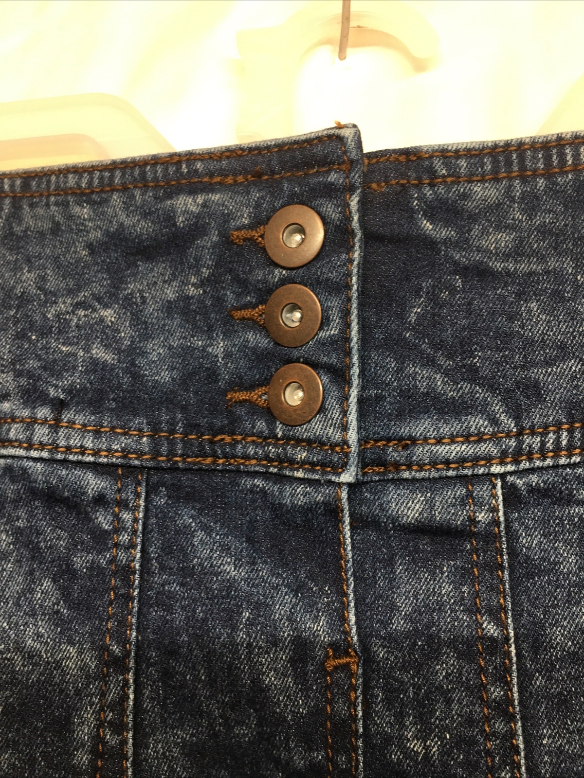 Picture 2 of 14