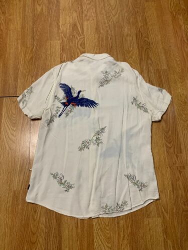 Guess Shirt Mens Large Slim Fit Tsuru Crane Birds Japanese Viscose Hawaiian - Picture 6 of 6