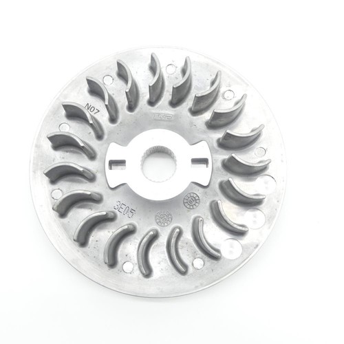 Riemenscheibenhälfte für Piaggio Halbriemenscheibe Lüfterrad Variator für 500ccm - Bild 3 von 5