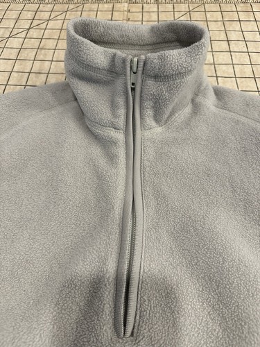 Vintage 90's Levi's Sweatshirt Pullover 1/4 Zip Medium Grey Distressed - Picture 10 of 18
