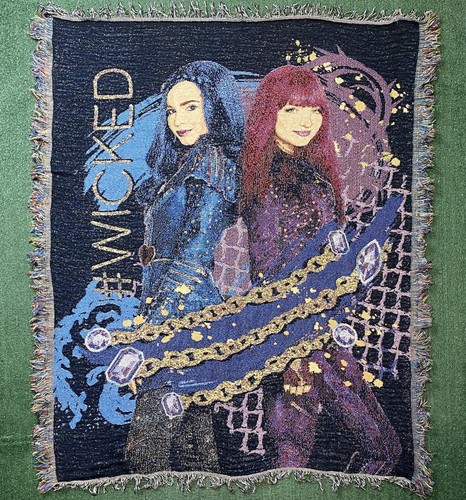 Descendants 2 Woven Tapestry #WICKED ‘Mal & Eve’ 54x44 - Picture 1 of 4