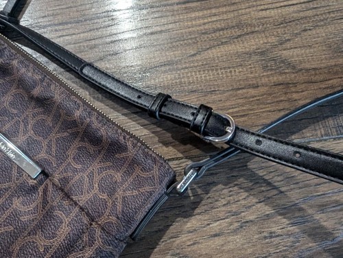 Calvin Klein Black & Brown Small Casual Crossbody Bag Adjustable w/ Snap Pockets - Picture 6 of 11