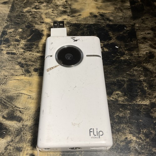 Cisco Flip Video S1240 White Portable Built-in Microphone Slide HD Parts Only - Picture 1 of 6