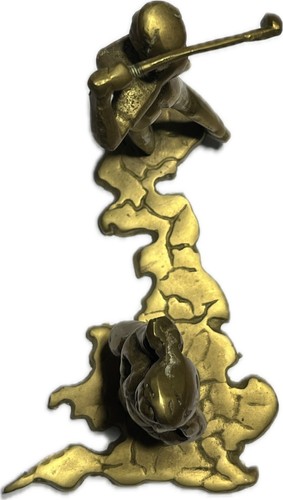 Solid Brass British Isles Golfer & Caddy Statue Figurine 6.5" Long 5" Tall