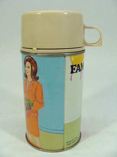 VINTAGE 1969 FAMILY AFFAIR THERMOSKANNE BROTDOSE MIT THERMOSKANNE SEHR GEPFLEGT - Bild 9 von 13