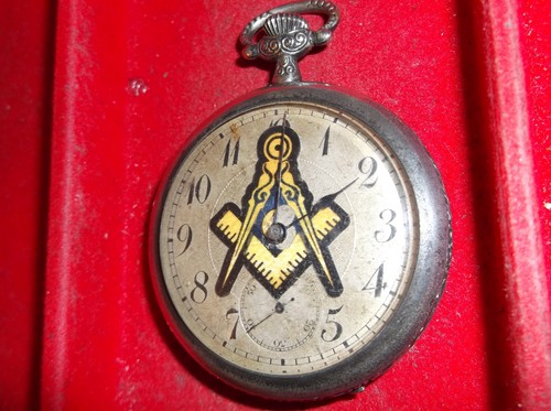 PATRIA WATCH CO 7J 16 SIZE MASONIC ON DIAL AND FOOTBALL ON BACK - Picture 2 of 8
