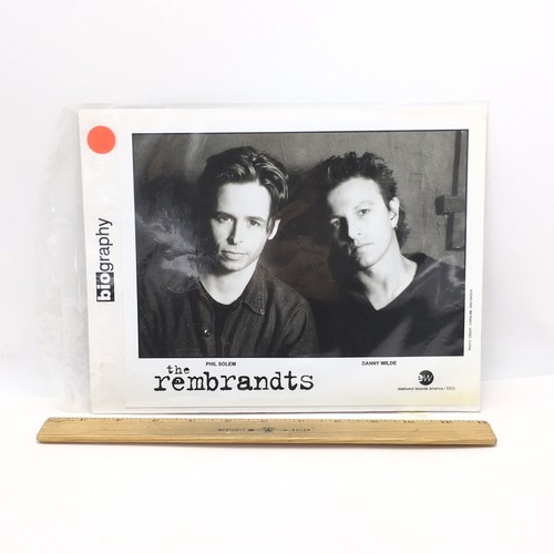 The Rembrandts Press Kit B/W Photo And Biography Phil Solem And Danny Wilde - Picture 2 of 3