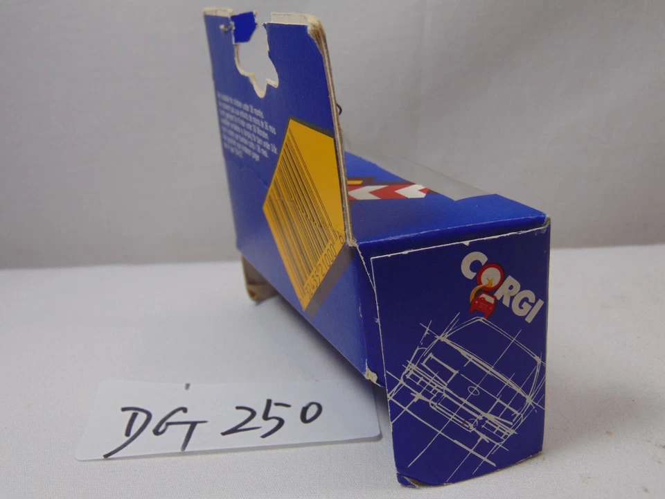 Coche diecast vintage Corgi Toys NOS IOB 1984 J31 azul Ford Sierra Car Foto 3 de 3