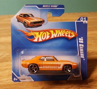 Hot Wheels '69 Chevy Camaro Orange 1:64 Scale 2009 Muscle Mania
