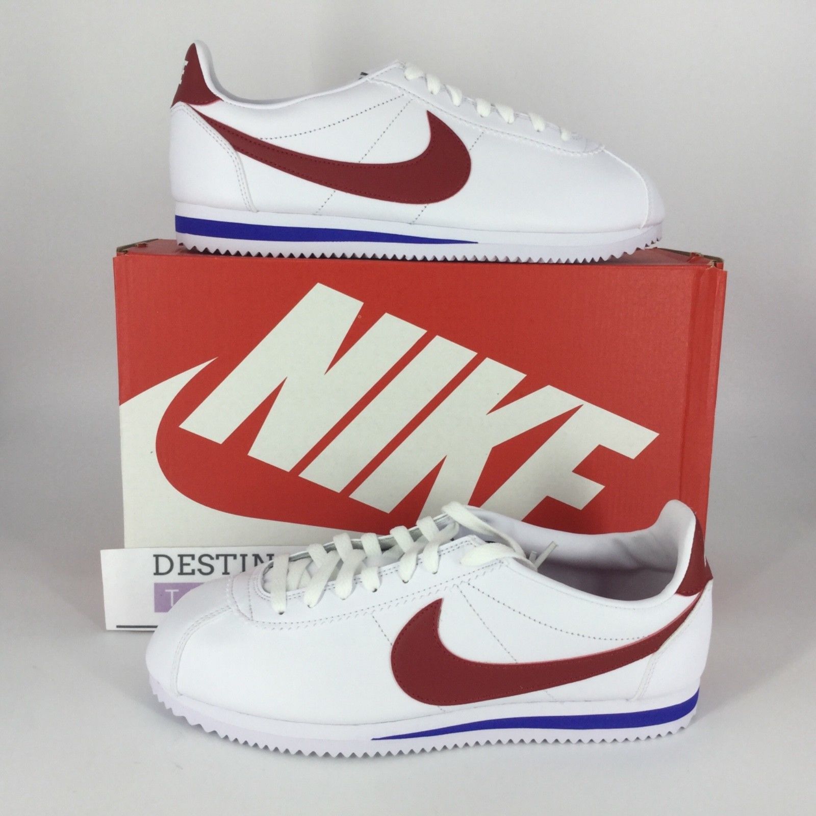 meghan markle nike cortez