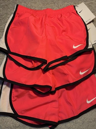 Nike girls dri-fit jogging shorts size 4 xs 3-4 years old - Picture 3 of 6