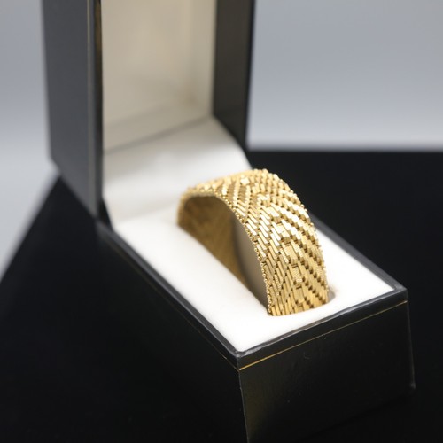 Vintage rare wide gold plated band De Cesare  7.25 inch long Bracelet Italy - Picture 14 of 19