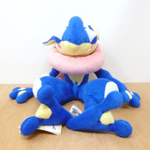 Oficial Pokemon Sanei All Star 2016 - Juguete suave de peluche Greninja importación de Japón 9" - Imagen 2 de 8