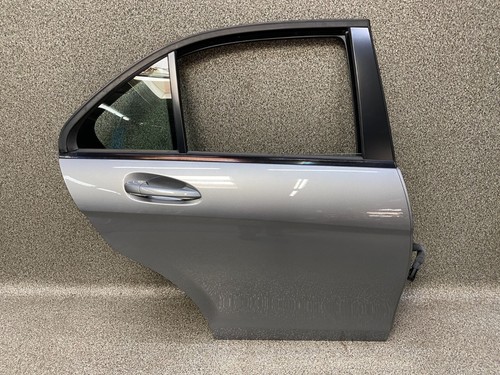 Tür hinten rechts Silber 792 def 75Tkm Mercedes W204 C180 11.1983.097 - Bild 1 von 13