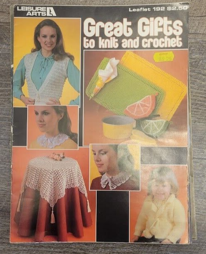 Lot of Twenty-One (21) Crochet & Sewing Stitching Leaflets and Magazines - Bild 14 von 21