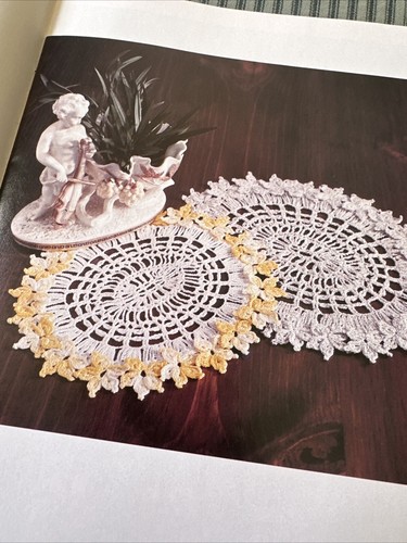 Afghans & Doilies Crochet Pattern Book 1978 Bedspreads Tablecloths Edgings - Picture 15 of 24