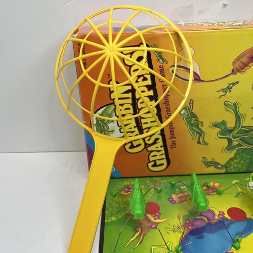 Tyco GRABBIN' GRASSHOPPERS Jump & Catch Board Game COMPLETE 1990 VINTAGE - Picture 4 of 17
